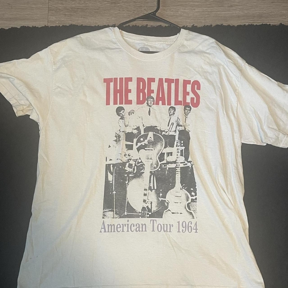 The Beatles American Tour 1964 Women's Ivory Colored … - Gem